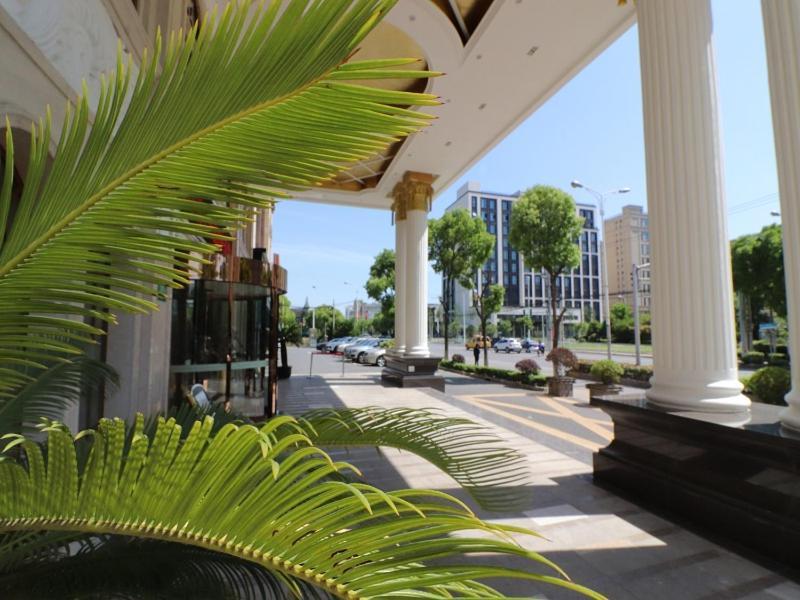 Vienna Hotel Shanghai Hongqiao National Convention Centre Екстериор снимка